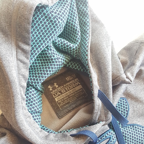 Under Armour hoodie - Picture 2 of 3